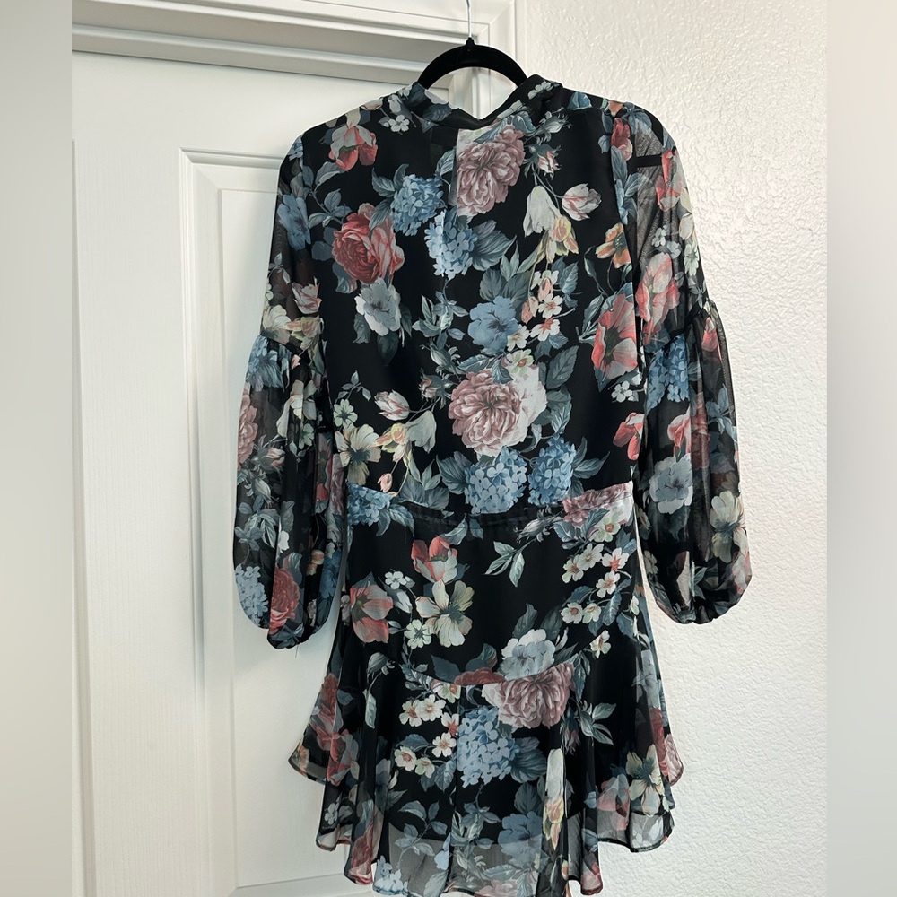 Vici Black Floral Sheer Top - Picture 3 of 3